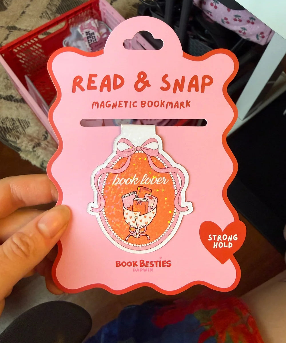 book bouquet read & snap bookmark