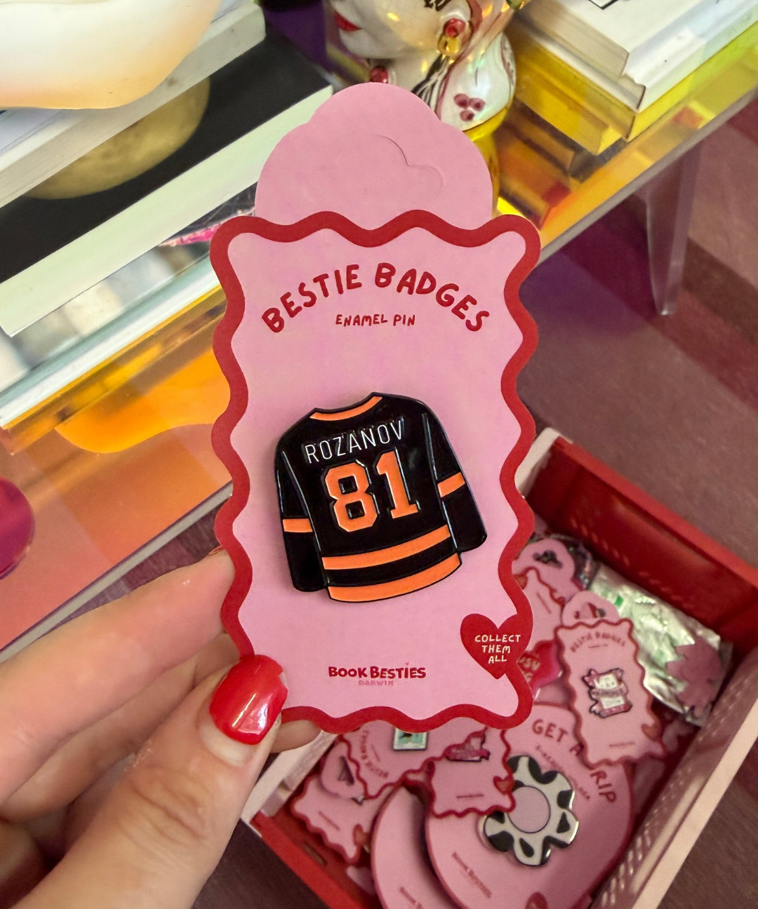 bestie badges - Roszanov jersery