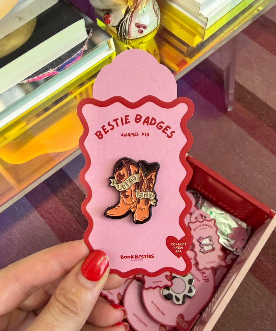 bestie badges - let’s go girls