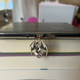 charm & charge e-reader charm - dragons