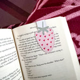 strawberry read & snap bookmark